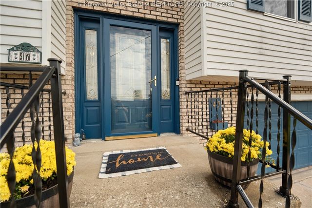 47 Jannette Drive, Poca, WV 25159