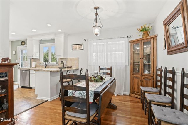 4 Dahlem Boulevard, Schenectady, NY 12309