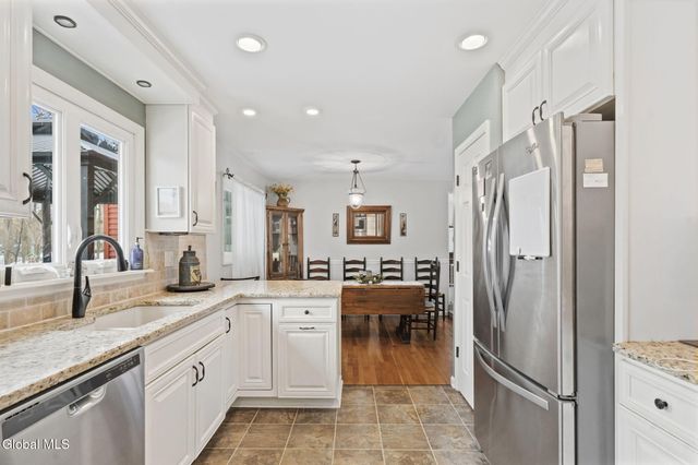 4 Dahlem Boulevard, Schenectady, NY 12309