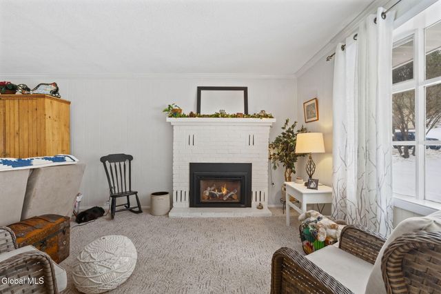 4 Dahlem Boulevard, Schenectady, NY 12309