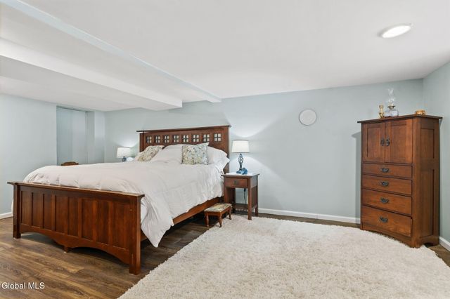 4 Dahlem Boulevard, Schenectady, NY 12309