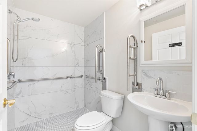10702 59th Avenue NE, Marysville, WA 98270