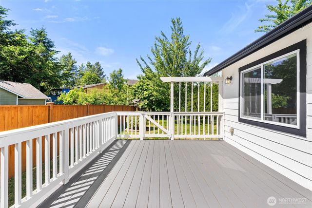 10702 59th Avenue NE, Marysville, WA 98270