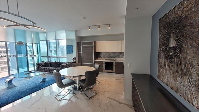 1100 S Miami Ave 4201, Miami, FL 33130