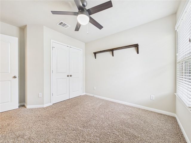 2729 Porters Way, Bryan, TX 77803