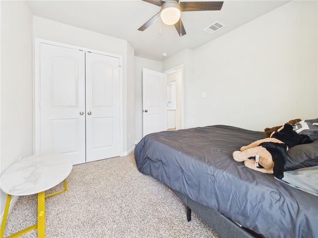 2729 Porters Way, Bryan, TX 77803