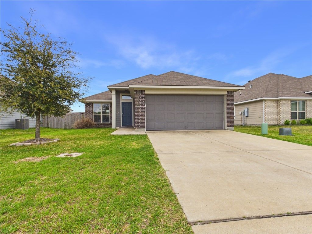 2729 Porters Way, Bryan, TX 77803