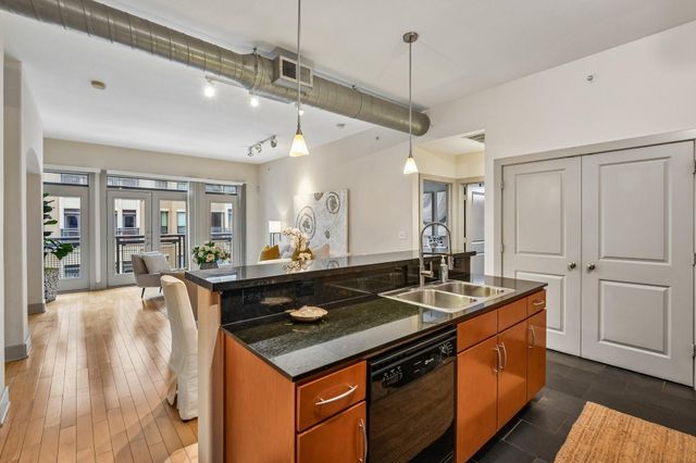 1901 Post Oak Boulevard 2607, Houston, TX 77056