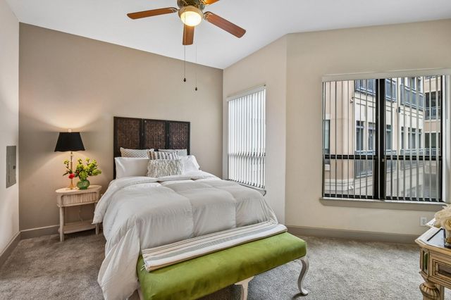 1901 Post Oak Boulevard 2607, Houston, TX 77056