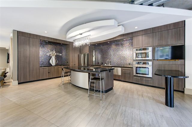 1901 Post Oak Boulevard 2607, Houston, TX 77056