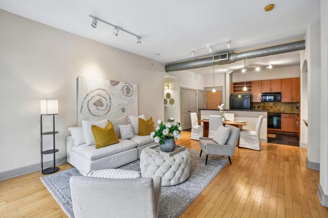 1901 Post Oak Boulevard 2607, Houston, TX 77056