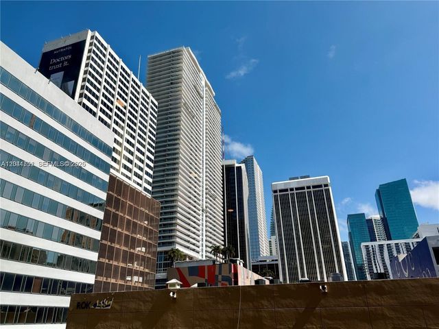 253 NE 2nd St 215, Miami, FL 33132