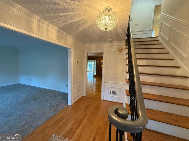 355 Dix Lee On Drive, Fayetteville, GA 30214