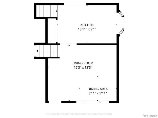 908 W Elmwood Avenue, Clawson, MI 48017