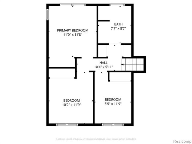 908 W Elmwood Avenue, Clawson, MI 48017