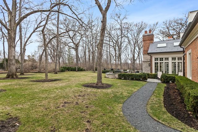 575 Stable Lane, Lake Forest, IL 60045