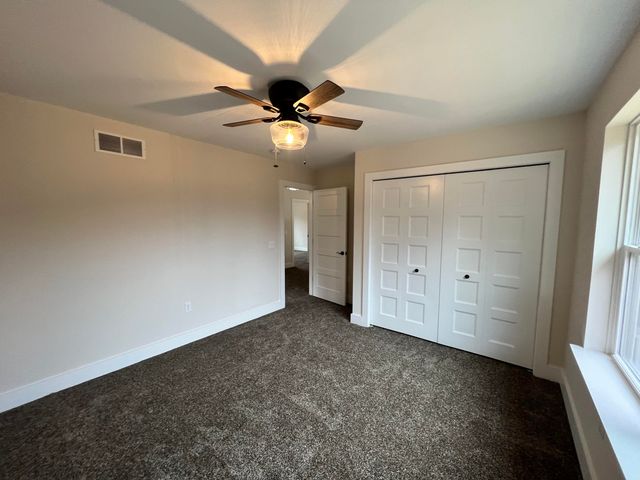 9412 Grand Summit Drive, Fenton, MI 48430