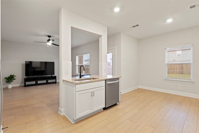 1205 Ginsburg Lane, Princeton, TX 75407