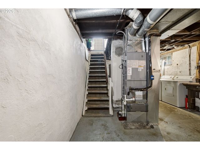 7135 Se GLADSTONE St, Portland, OR 97206