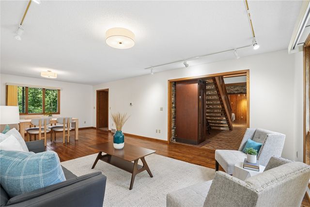 4408 NE Toad Rd, Iowa City, IA 52240