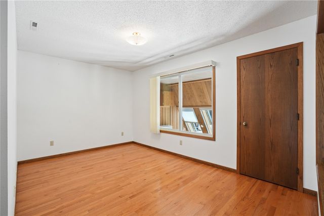 4408 NE Toad Rd, Iowa City, IA 52240