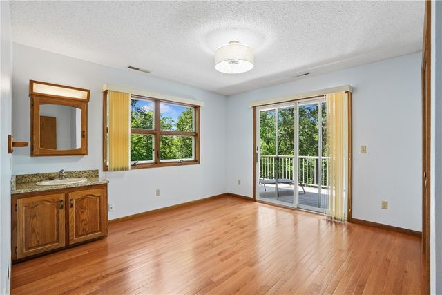 4408 NE Toad Rd, Iowa City, IA 52240