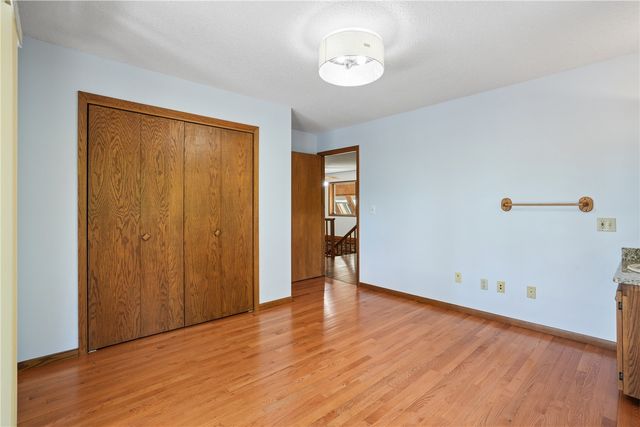 4408 NE Toad Rd, Iowa City, IA 52240