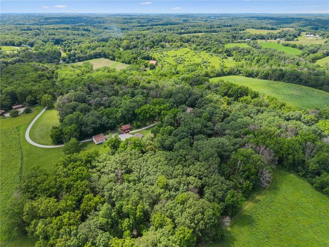 4408 NE Toad Rd, Iowa City, IA 52240
