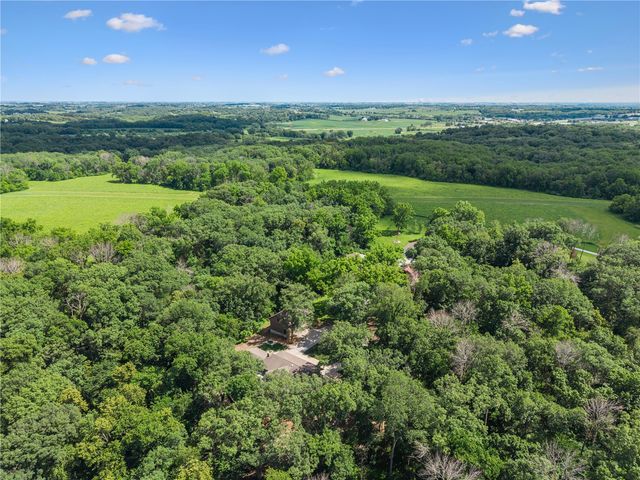 4408 NE Toad Rd, Iowa City, IA 52240