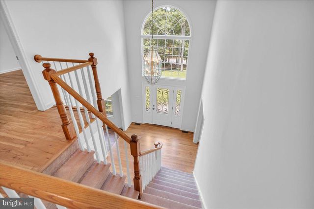 32 CONSTITUTION DR, Southampton, NJ 08088