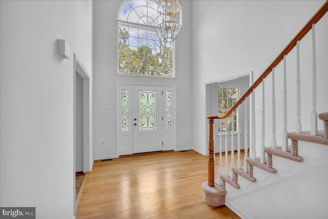 32 CONSTITUTION DR, Southampton, NJ 08088