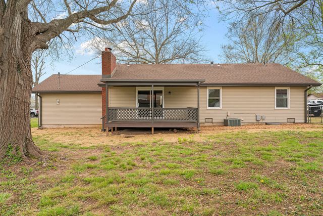 3643 W State Street, Springfield, MO 65802