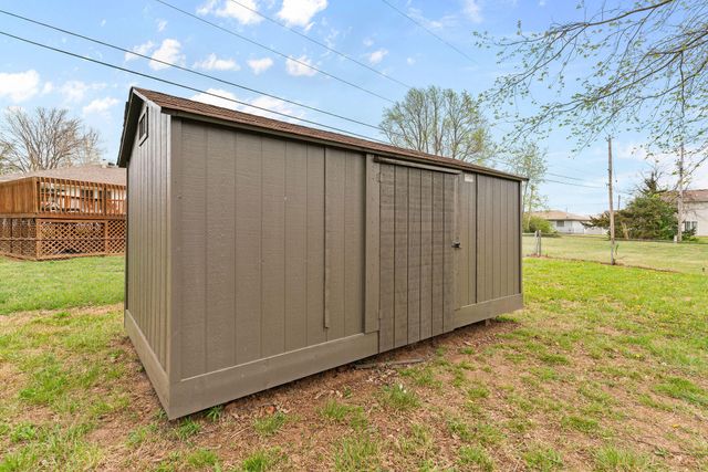 3643 W State Street, Springfield, MO 65802