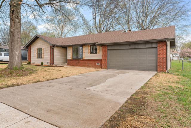3643 W State Street, Springfield, MO 65802