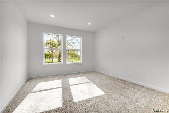 1876 Mckinley Street, Wyandotte, MI 48192