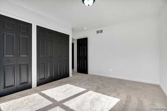 1876 Mckinley Street, Wyandotte, MI 48192