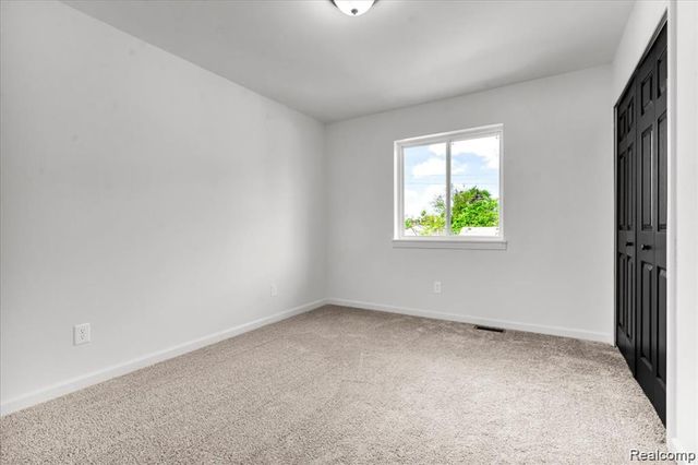 1876 Mckinley Street, Wyandotte, MI 48192