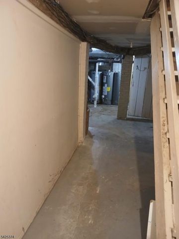 19 Stevens Ave, Jersey City, NJ 07305