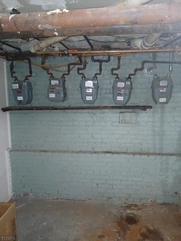 19 Stevens Ave, Jersey City, NJ 07305