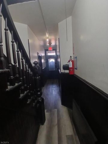 19 Stevens Ave, Jersey City, NJ 07305