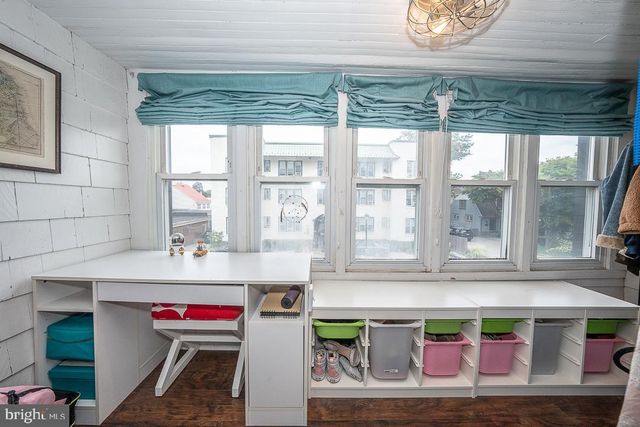 405 BERKLEY RD, Haverford, PA 19041