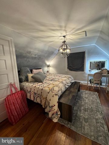 405 BERKLEY RD, Haverford, PA 19041