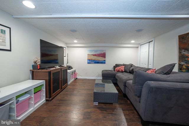 405 BERKLEY RD, Haverford, PA 19041