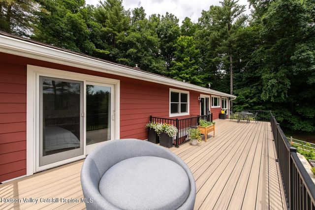 242 Milan Hollow Road, Rhinebeck, NY 12572