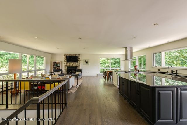 242 Milan Hollow Road, Rhinebeck, NY 12572