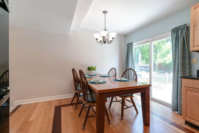 225 Stratford Road, Des Plaines, IL 60016