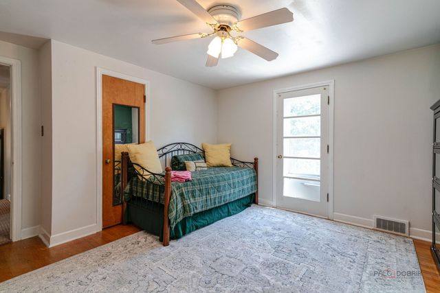 225 Stratford Road, Des Plaines, IL 60016
