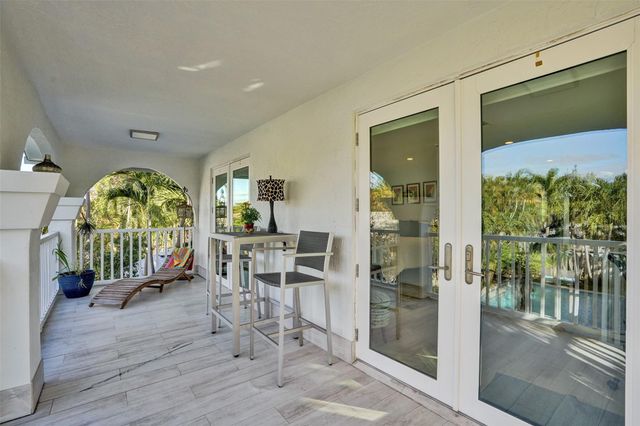 1050 NE 33rd Street, Oakland Park, FL 33334