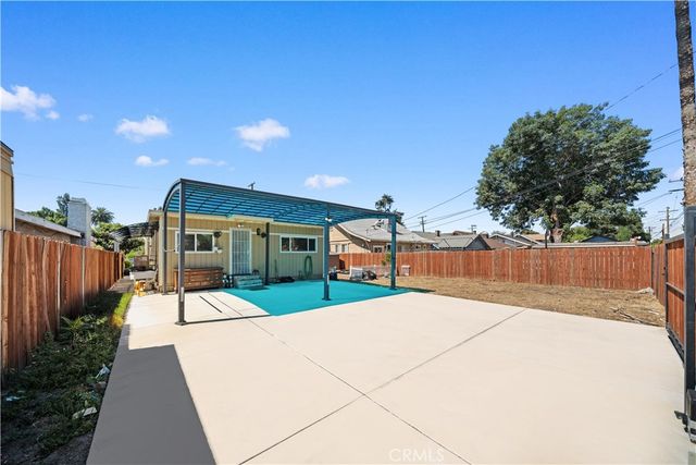 645 W Center Street, Pomona, CA 91768