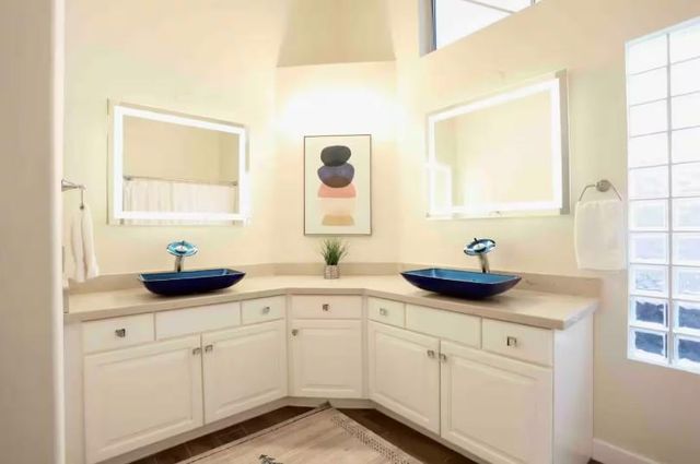 15624 S 15th Place, Phoenix, AZ 85048